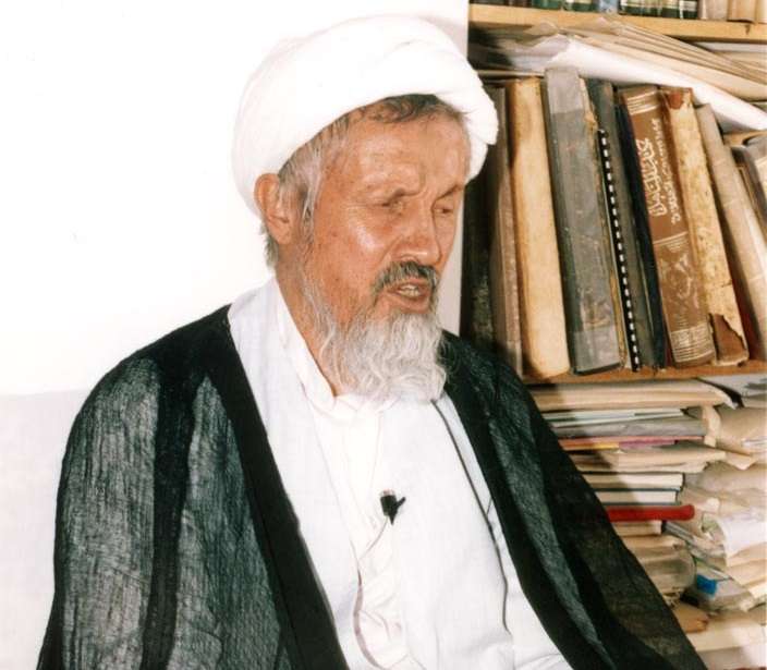 گذری بر یادماندههای آیتالله محمد مومن