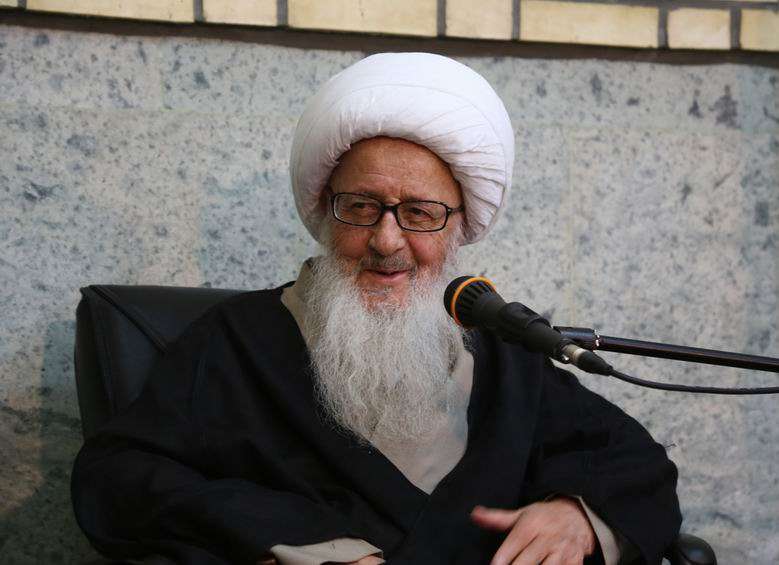 چرا آیتالله وحید خراسانی به قم مهاجرت کرد؟