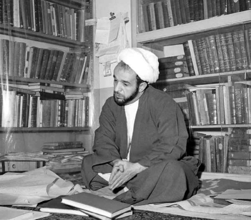 آیت الله بروجردی: شما هرجا باشید منشأ خیر و اثر خواهید بود